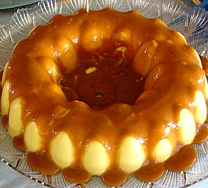 bavarese al vinsanto con salsa al caramello